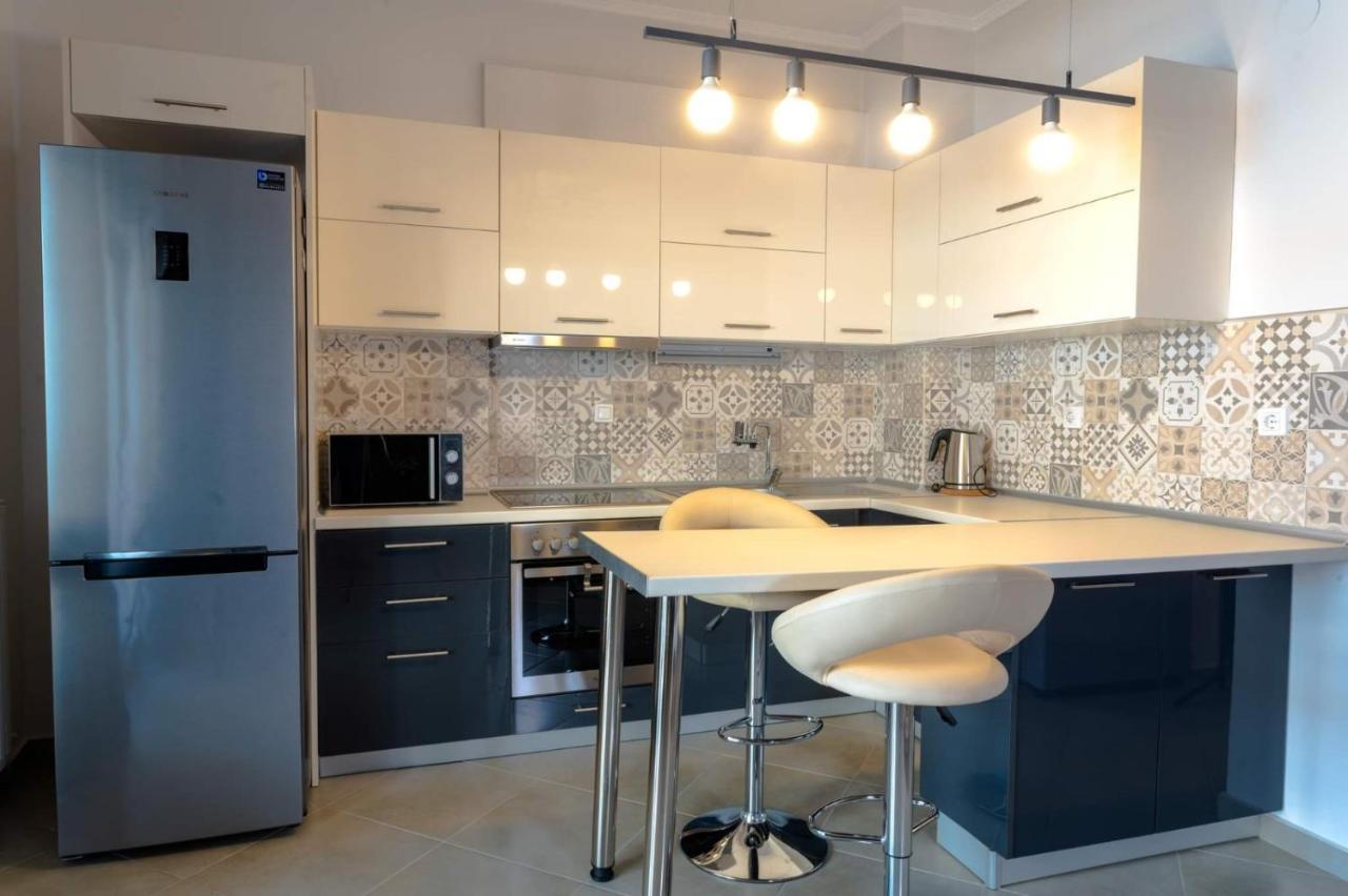 Beautiful & Modern Apartment In Thessaloníki Luaran gambar