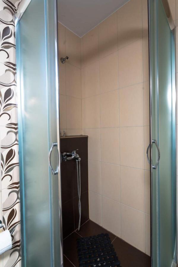 Beautiful & Modern Apartment In Thessaloníki Luaran gambar